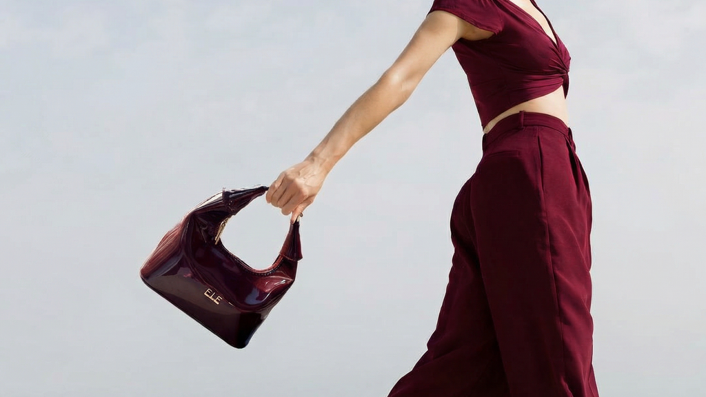 Ele Bag - Glossy Burgundy